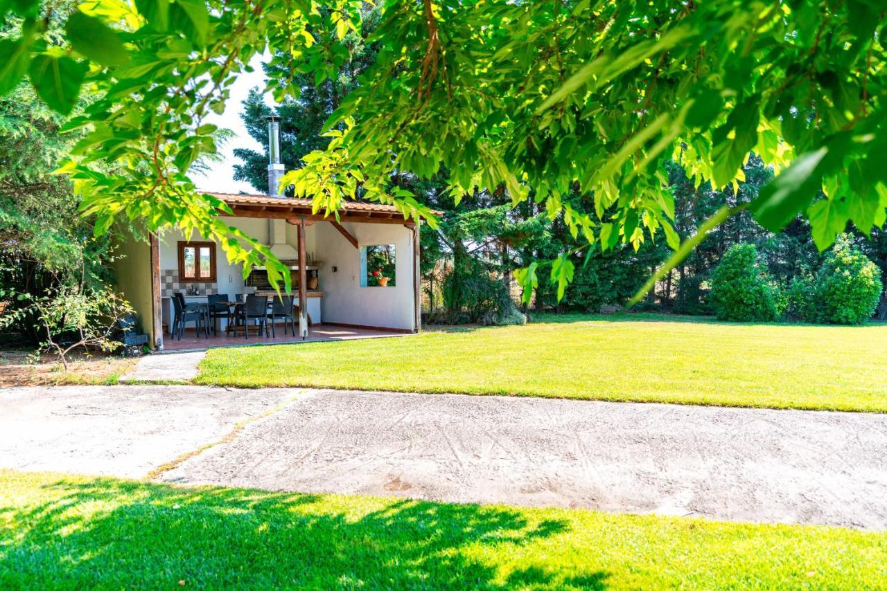 Villa Bougainvillea Epanomí Ngoại thất bức ảnh