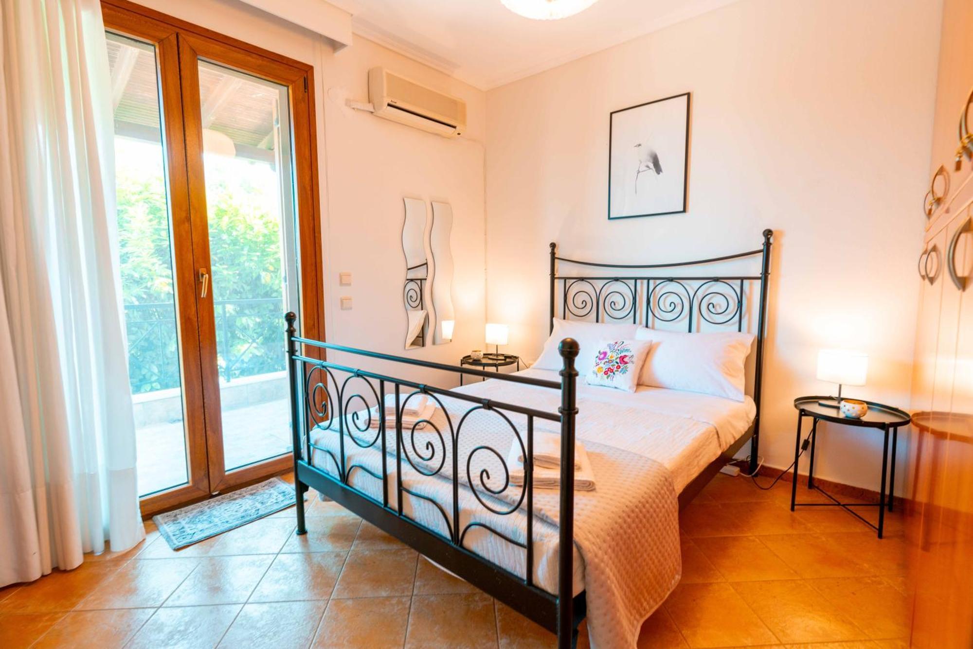 Villa Bougainvillea Epanomí Ngoại thất bức ảnh