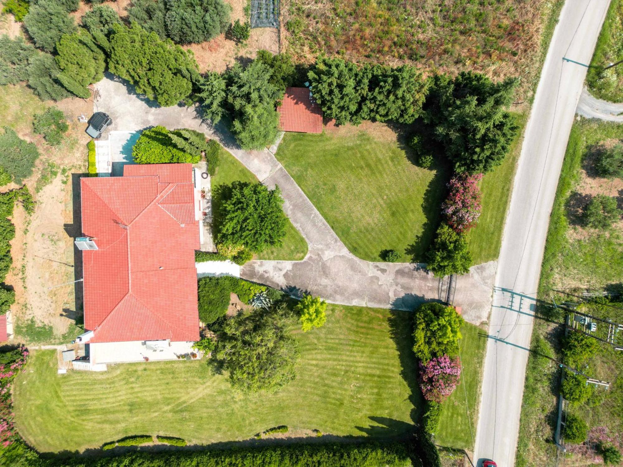 Villa Bougainvillea Epanomí Ngoại thất bức ảnh